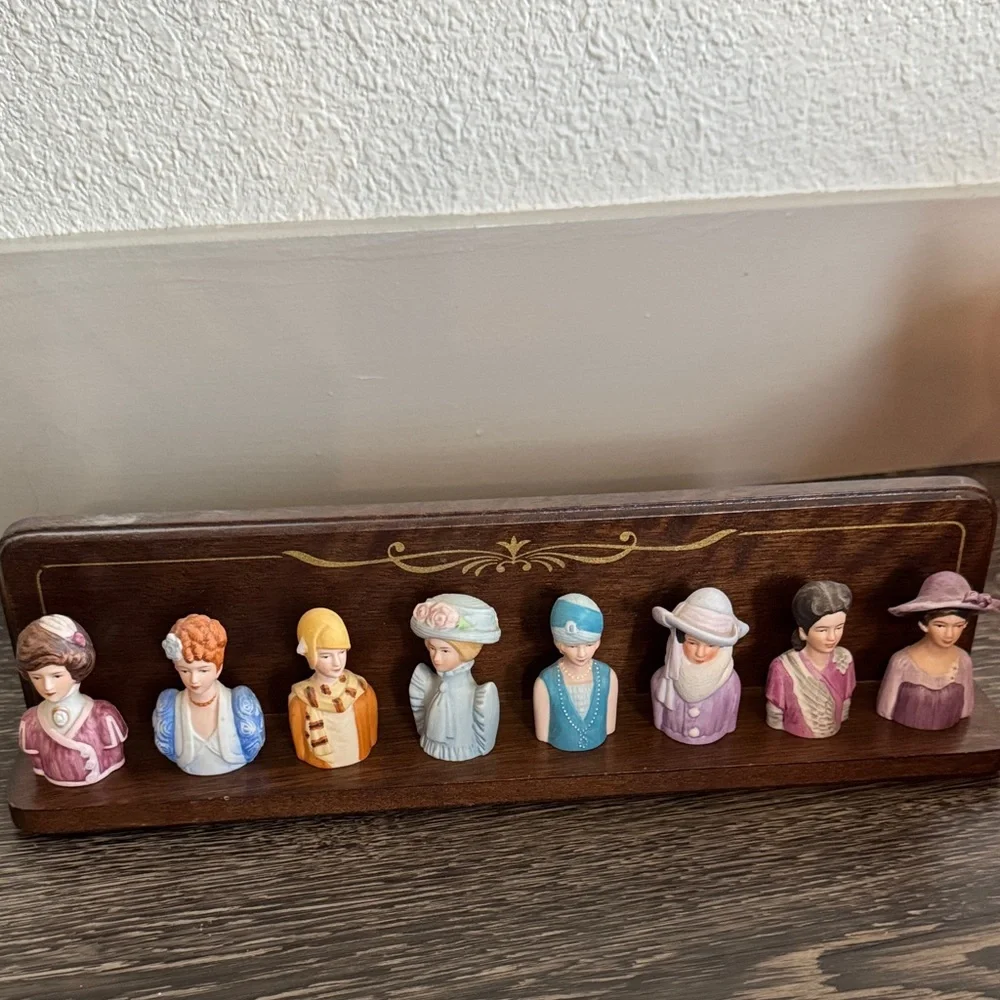Vintage Style Ladies Wall Decor Plaque